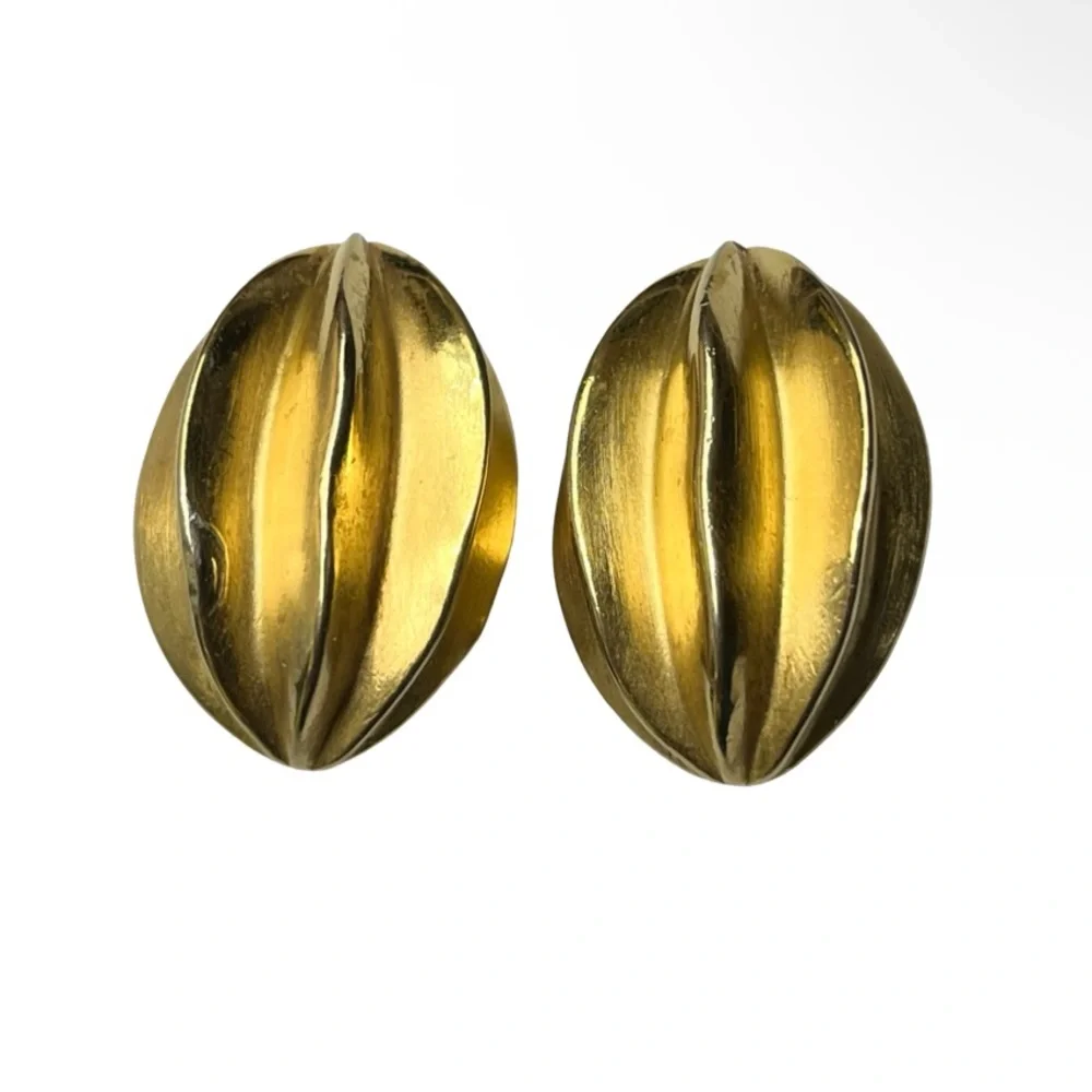 Givenchy Gold Earrings - Picture 2 of 11